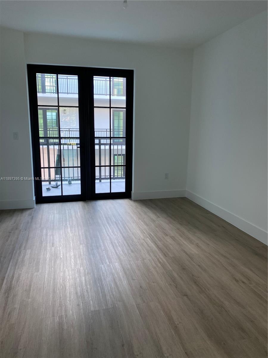 MAIN STREET LOFTS CONDO - Residential