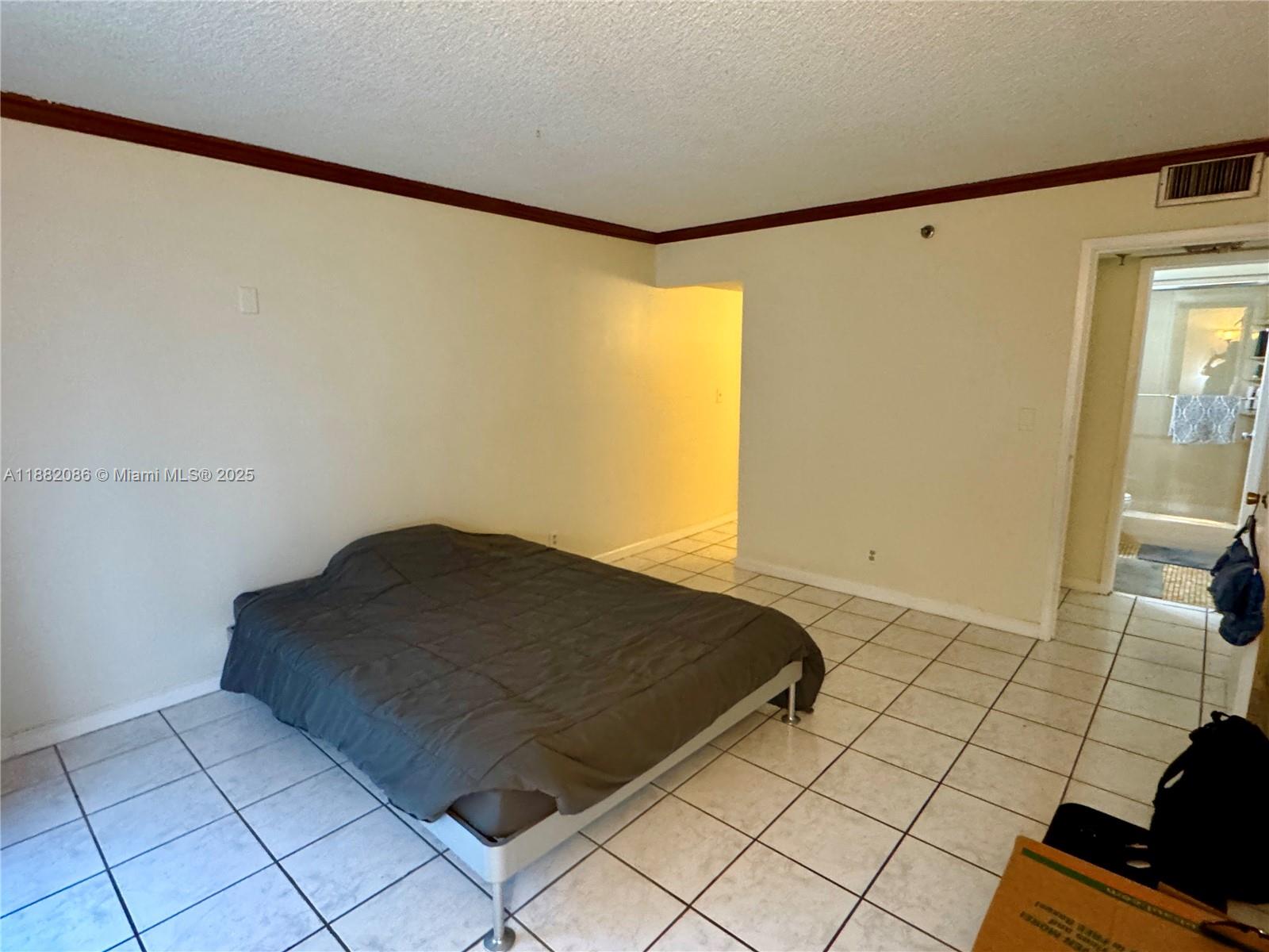 THE RIVIERA CONDO - Residential