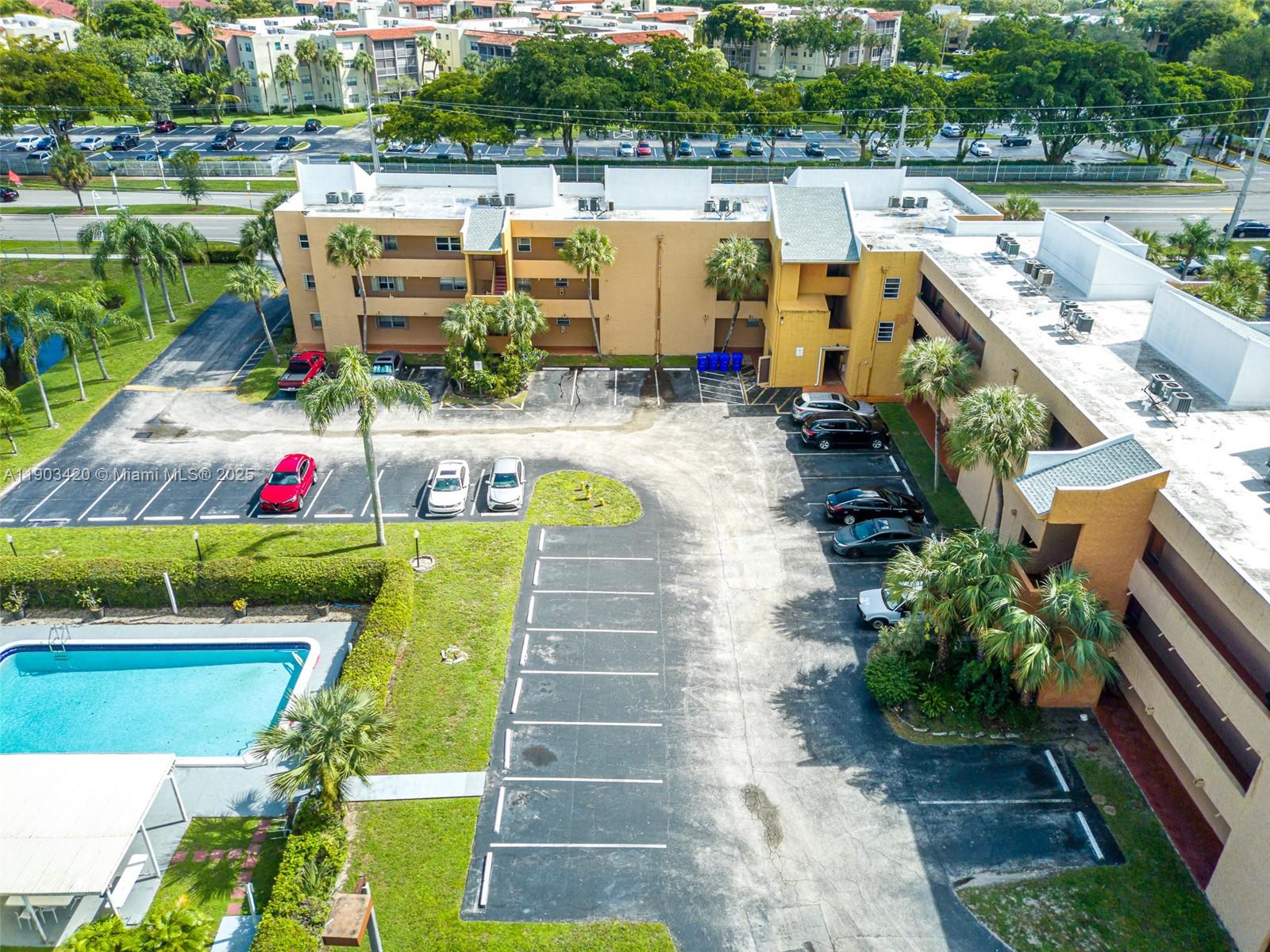 GARDENS OF BURNHAM WOODS - Residential