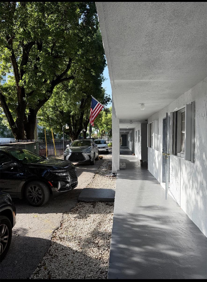 LA BAHIA CONDO - Residential