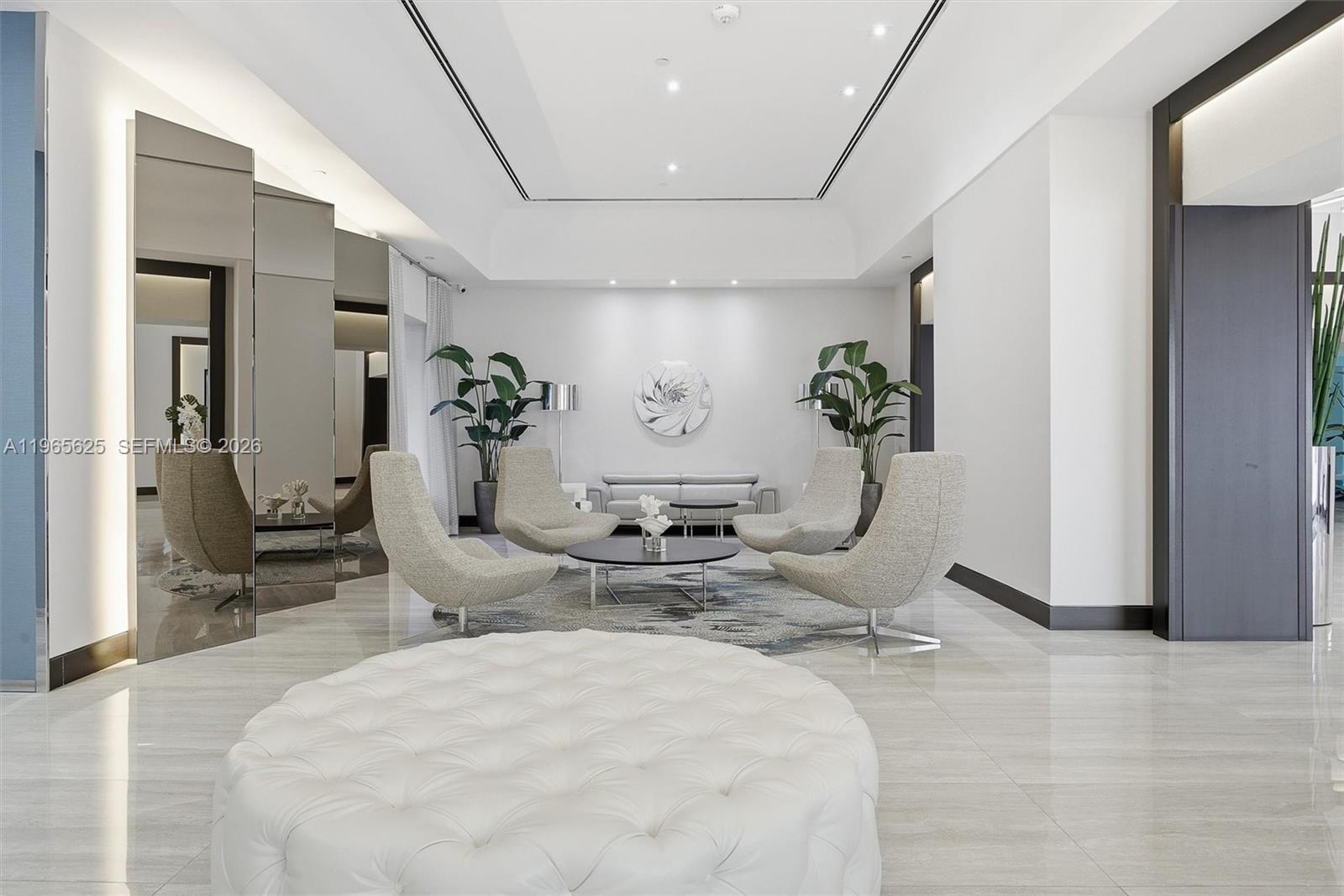 OCEANIA I CONDO - Residential