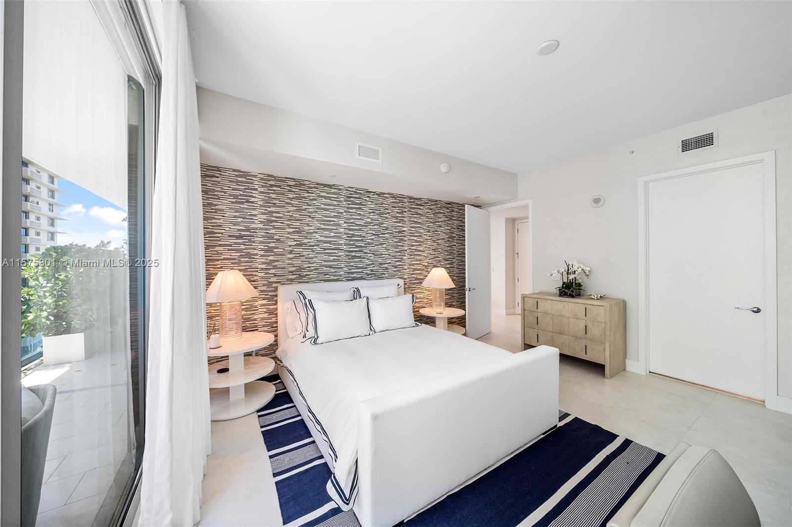 OCEANA BAL HARBOUR CONDO - Residential
