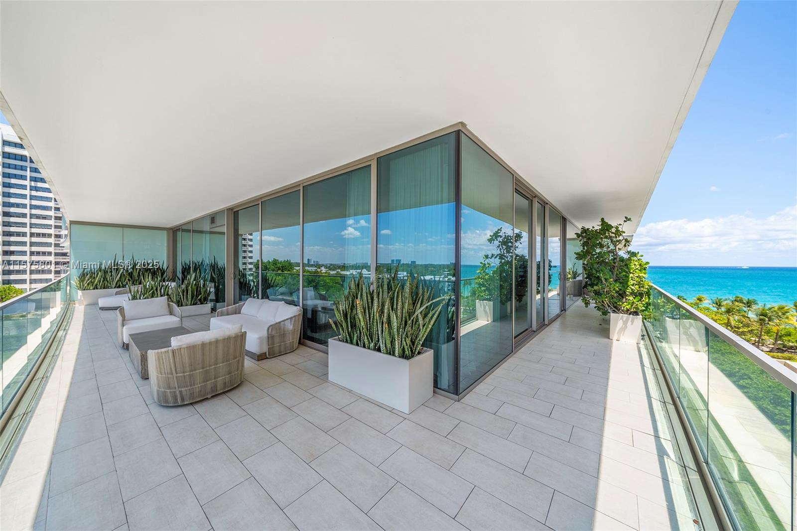 OCEANA BAL HARBOUR CONDO - Residential