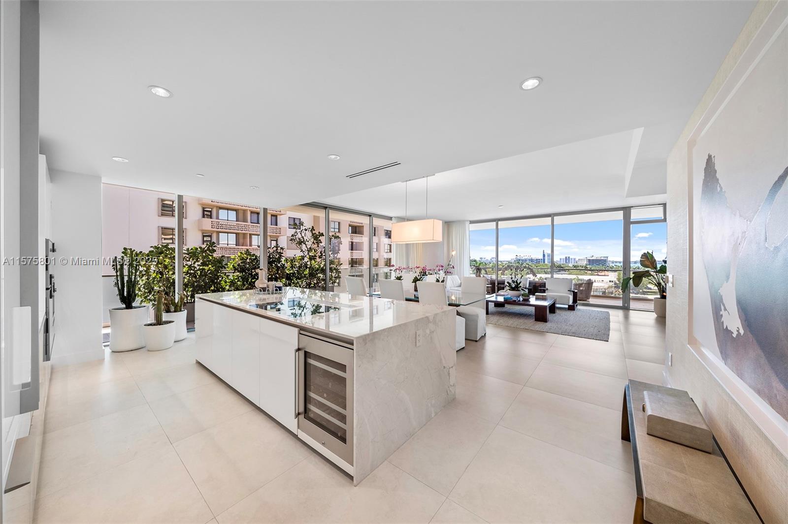 OCEANA BAL HARBOUR CONDO - Residential