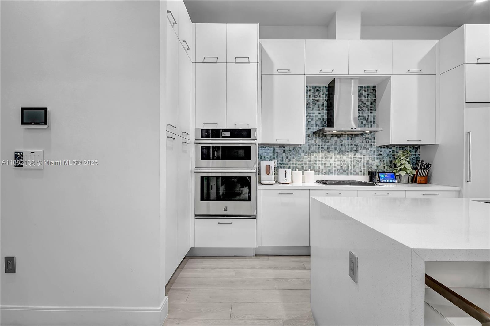 CANARIAS WEST - Residential