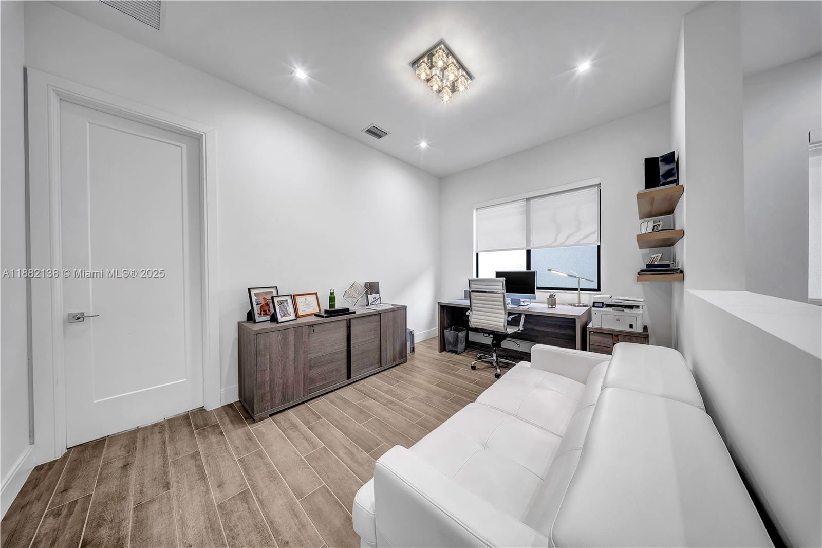 CANARIAS WEST - Residential