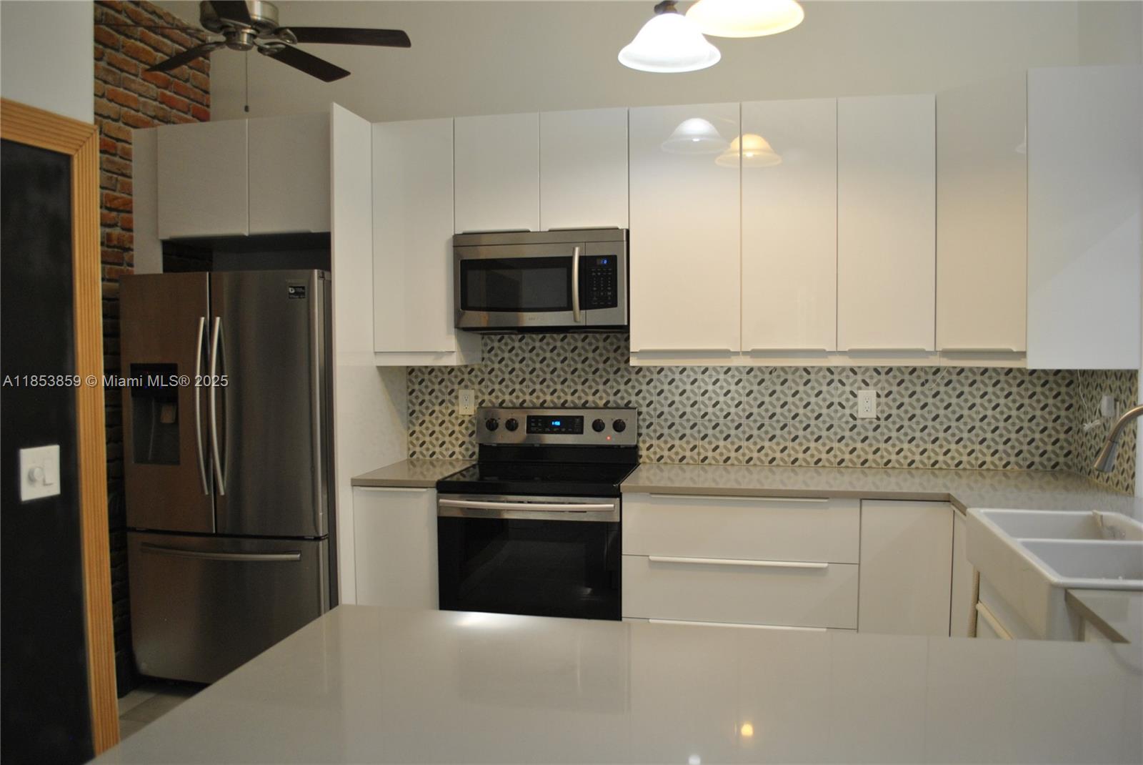 SANDPIPER AT CALIF CLUB C - Residential