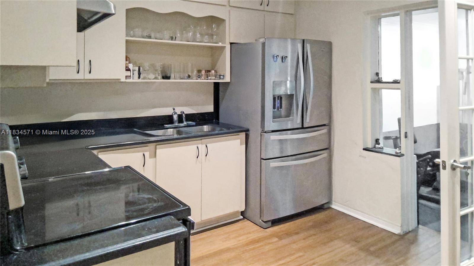 IRONS MANOR HIGH PINE ADD - Residential