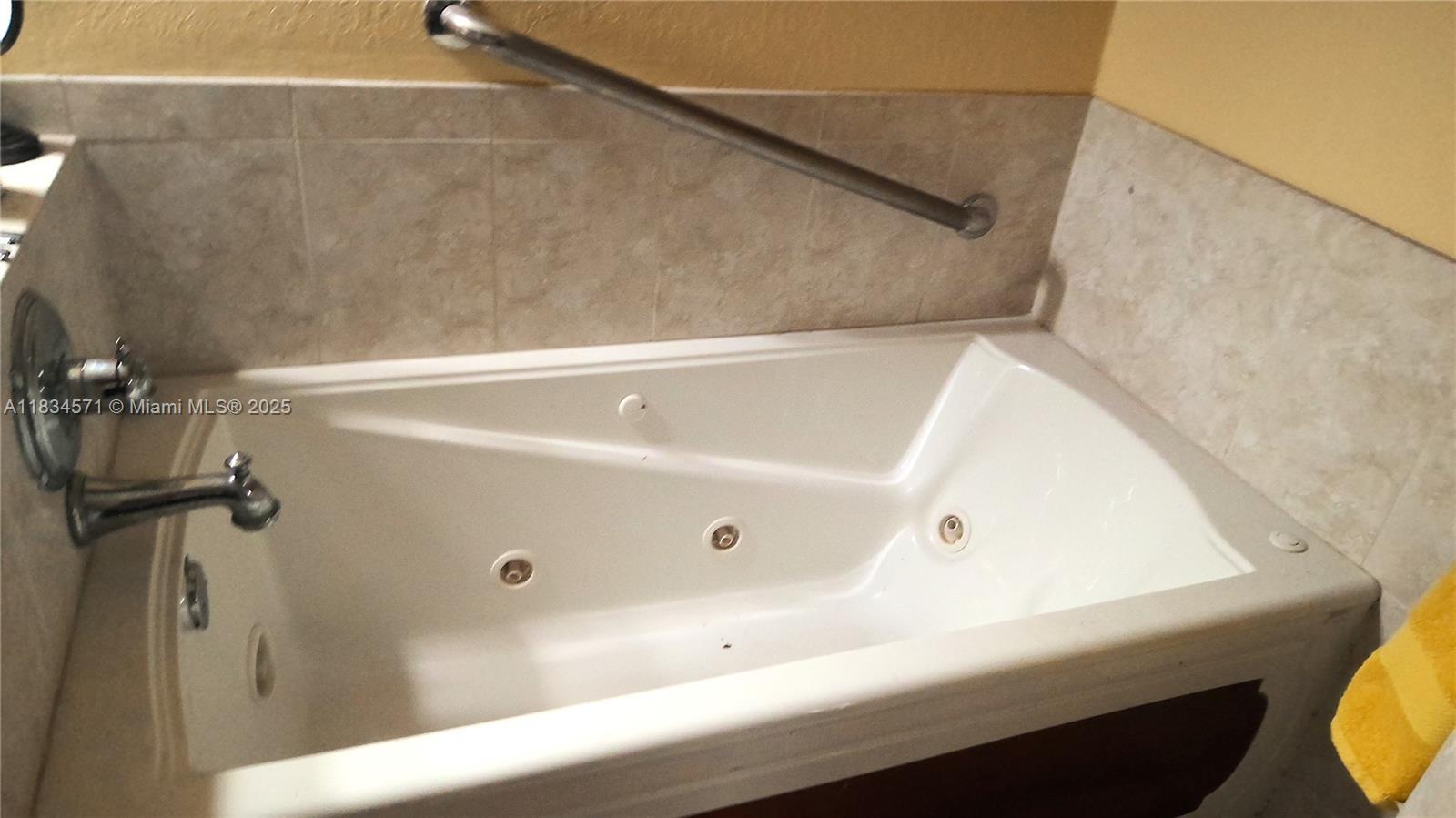 IRONS MANOR HIGH PINE ADD - Residential