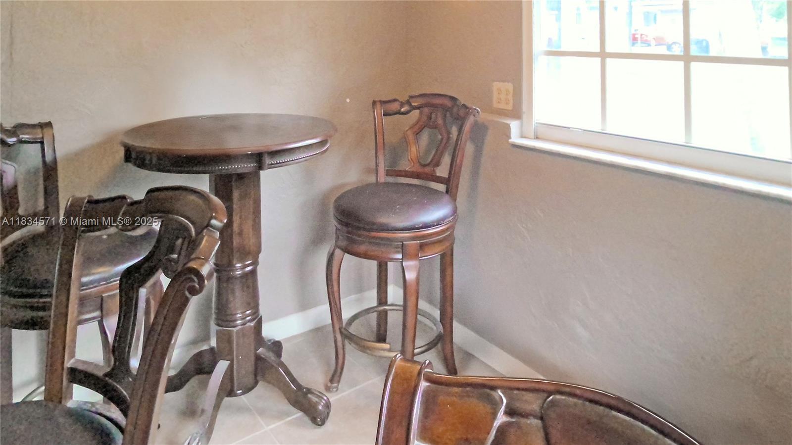 IRONS MANOR HIGH PINE ADD - Residential