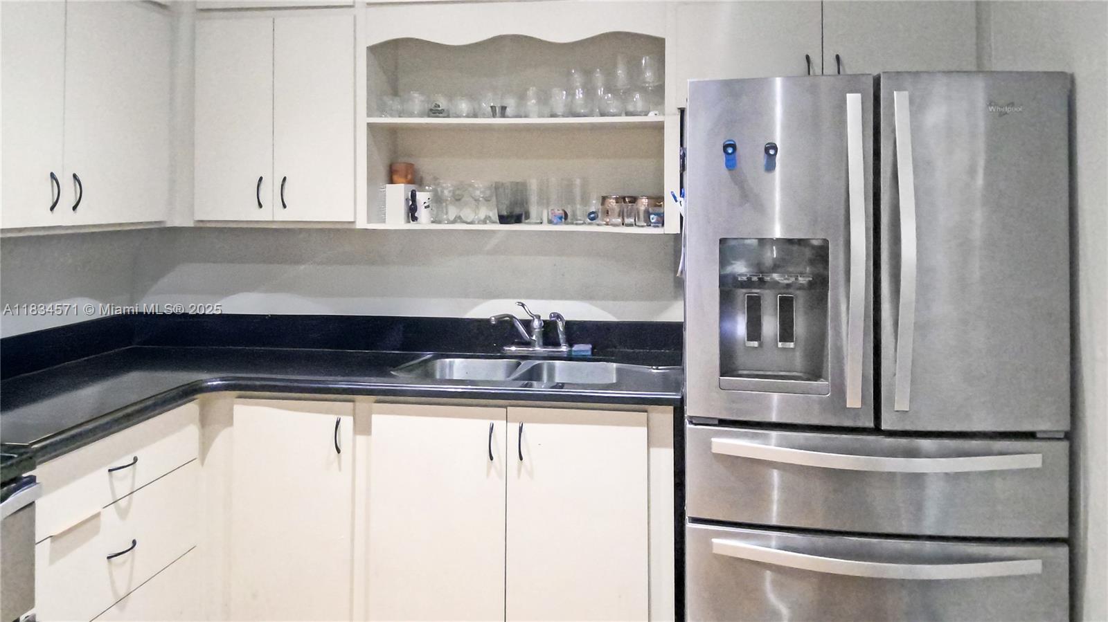 IRONS MANOR HIGH PINE ADD - Residential