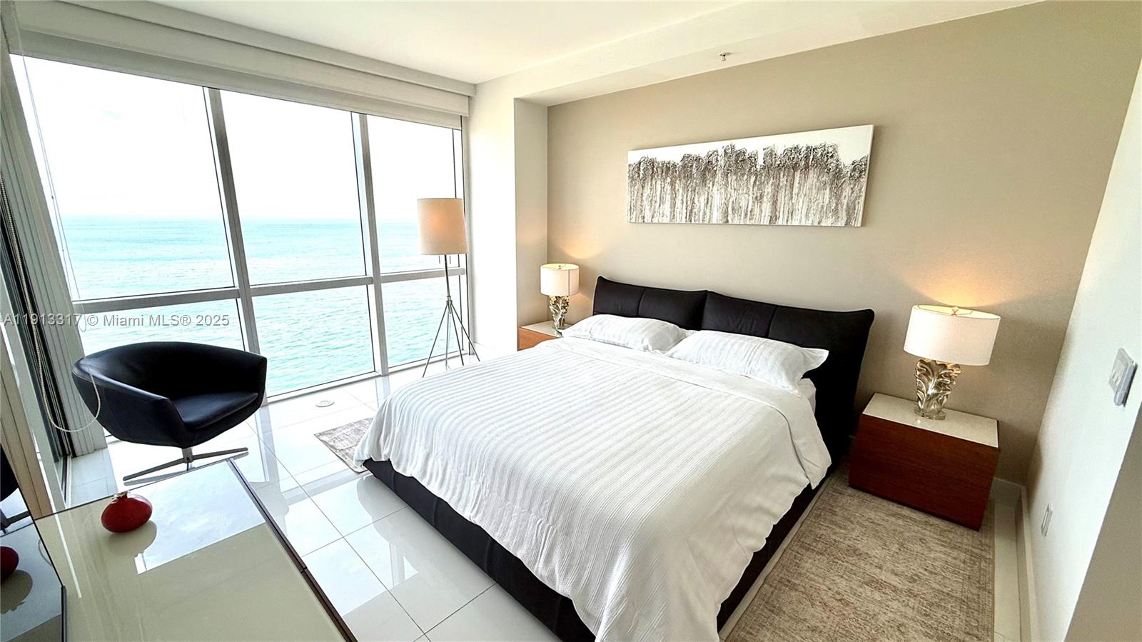 TRUMP ROYALE CONDO - Residential Lease