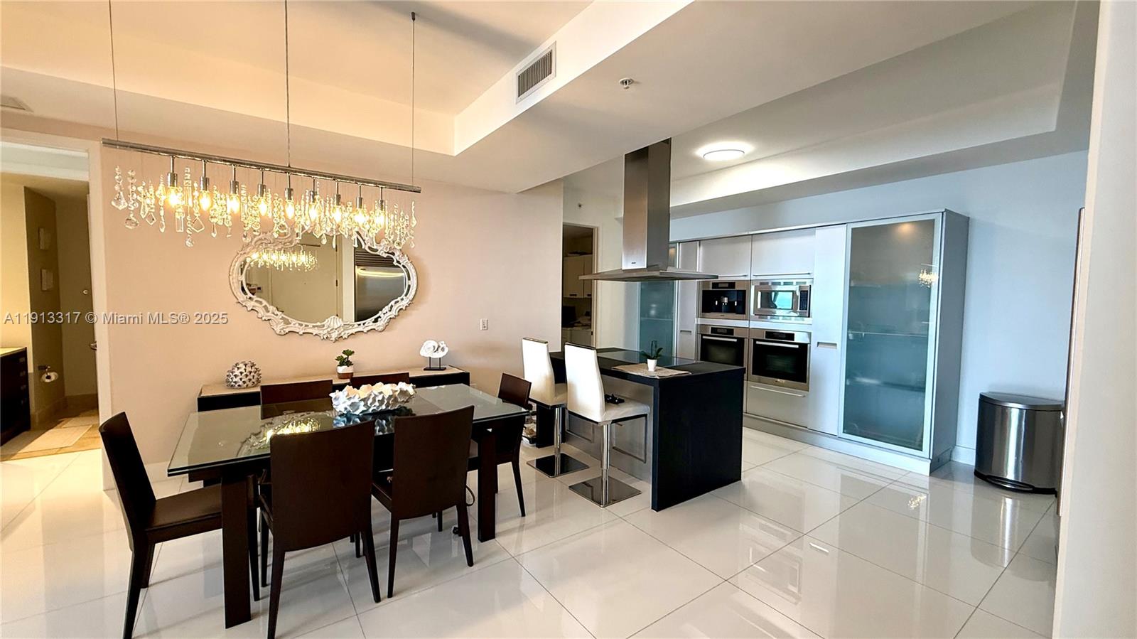 TRUMP ROYALE CONDO - Residential Lease