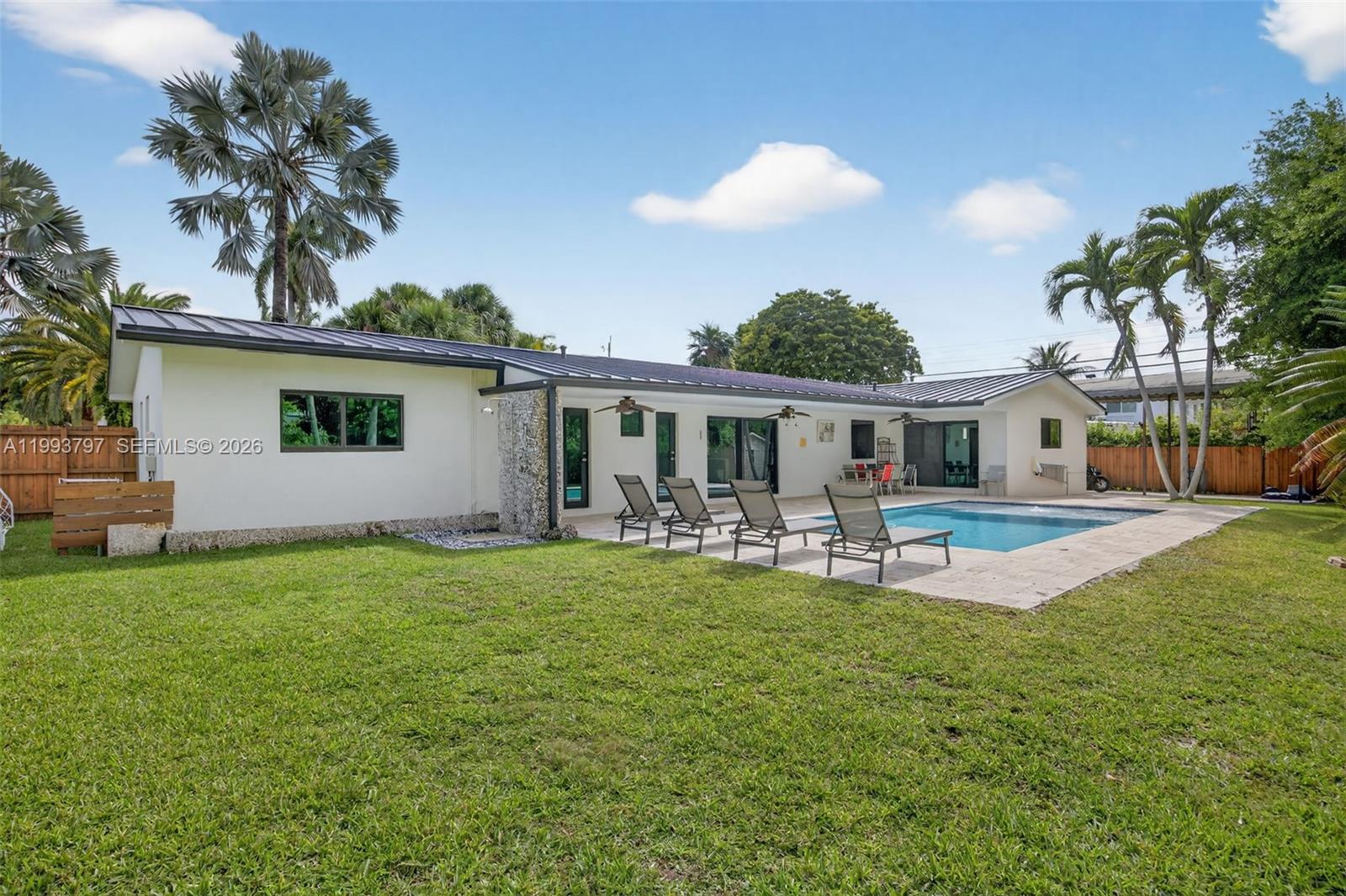 EUREKA DRIVE ESTATES - Residential