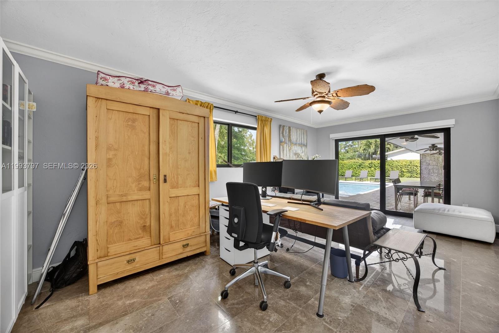 EUREKA DRIVE ESTATES - Residential