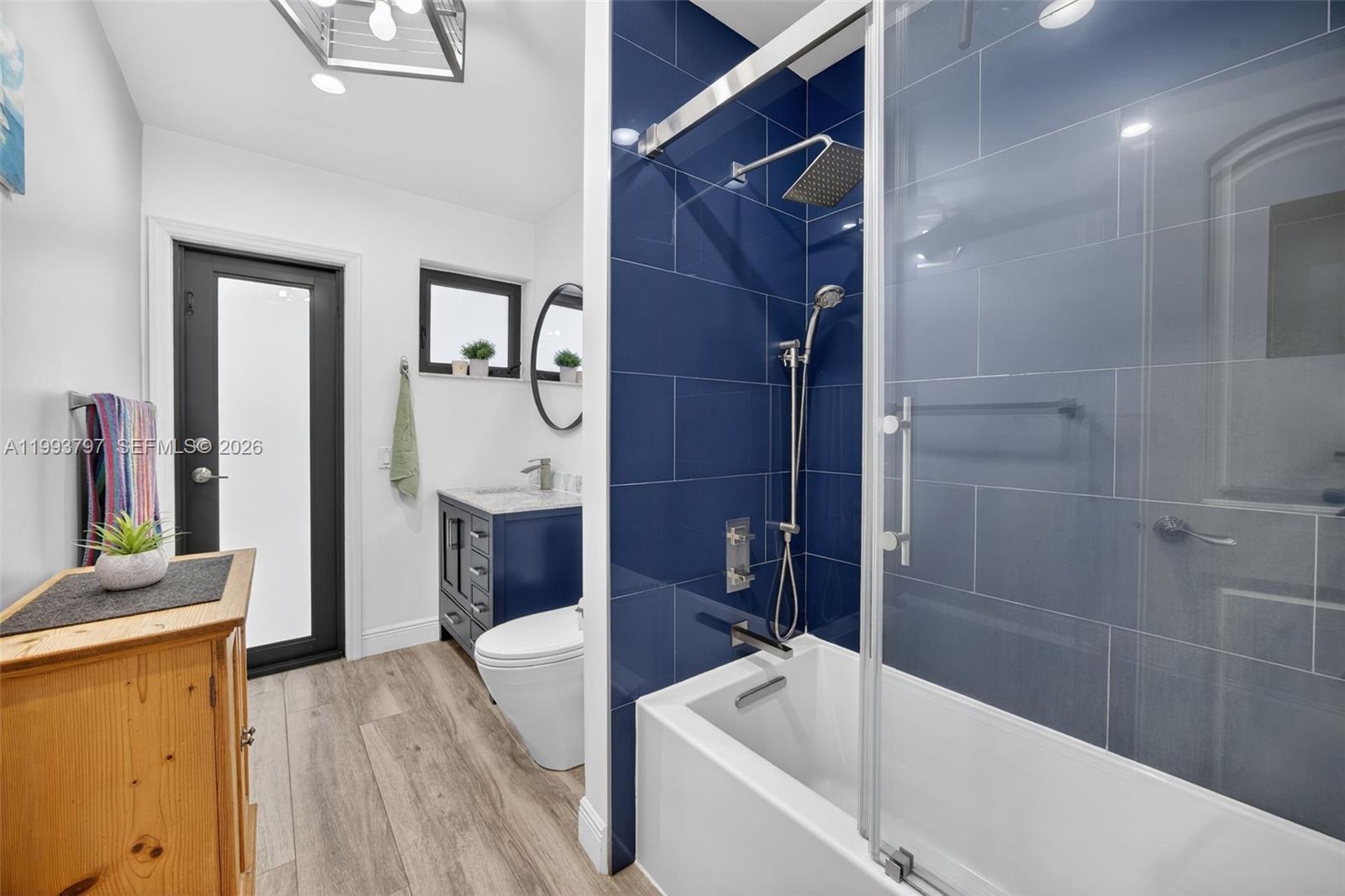 EUREKA DRIVE ESTATES - Residential