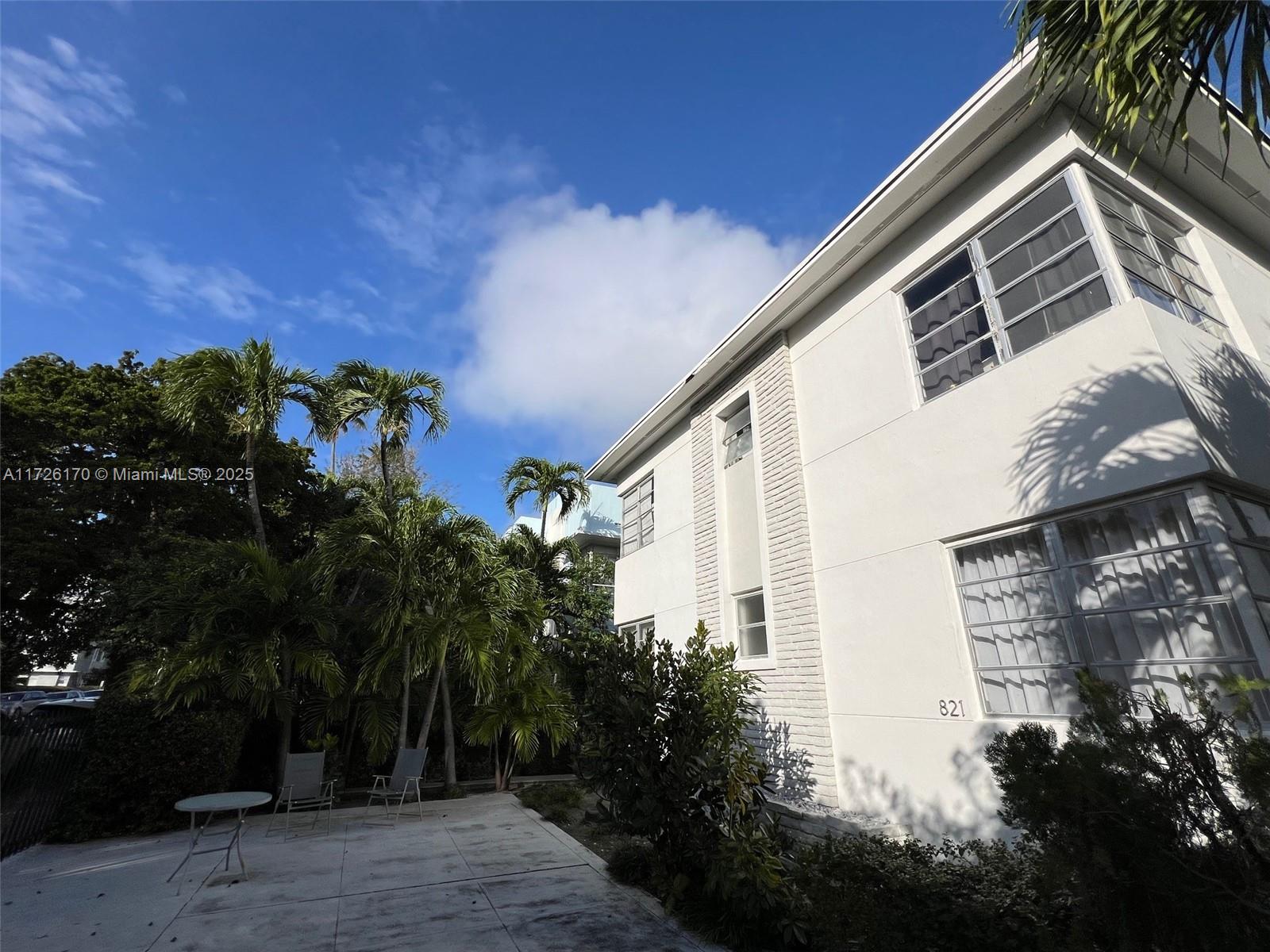 Rental Property at 821 Jefferson Ave 4, Miami Beach, Miami-Dade County, Florida - Bedrooms: 2 
Bathrooms: 1  - $2,600 MO.