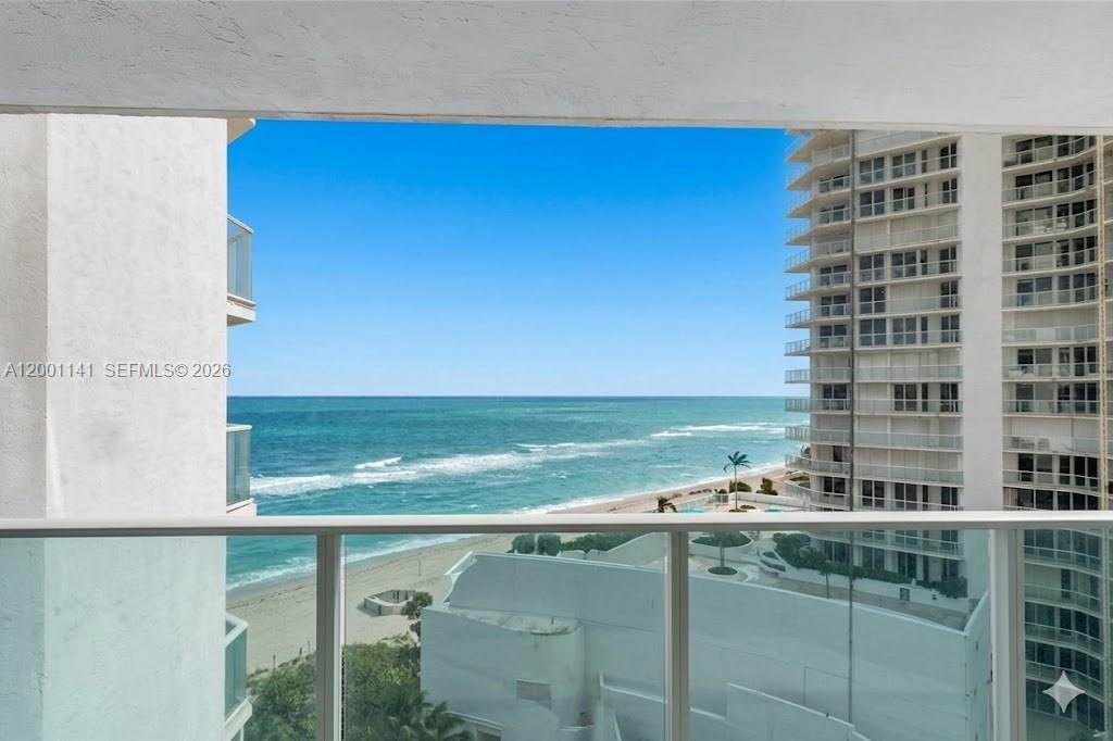 OCEANIA III CONDO - Residential Lease