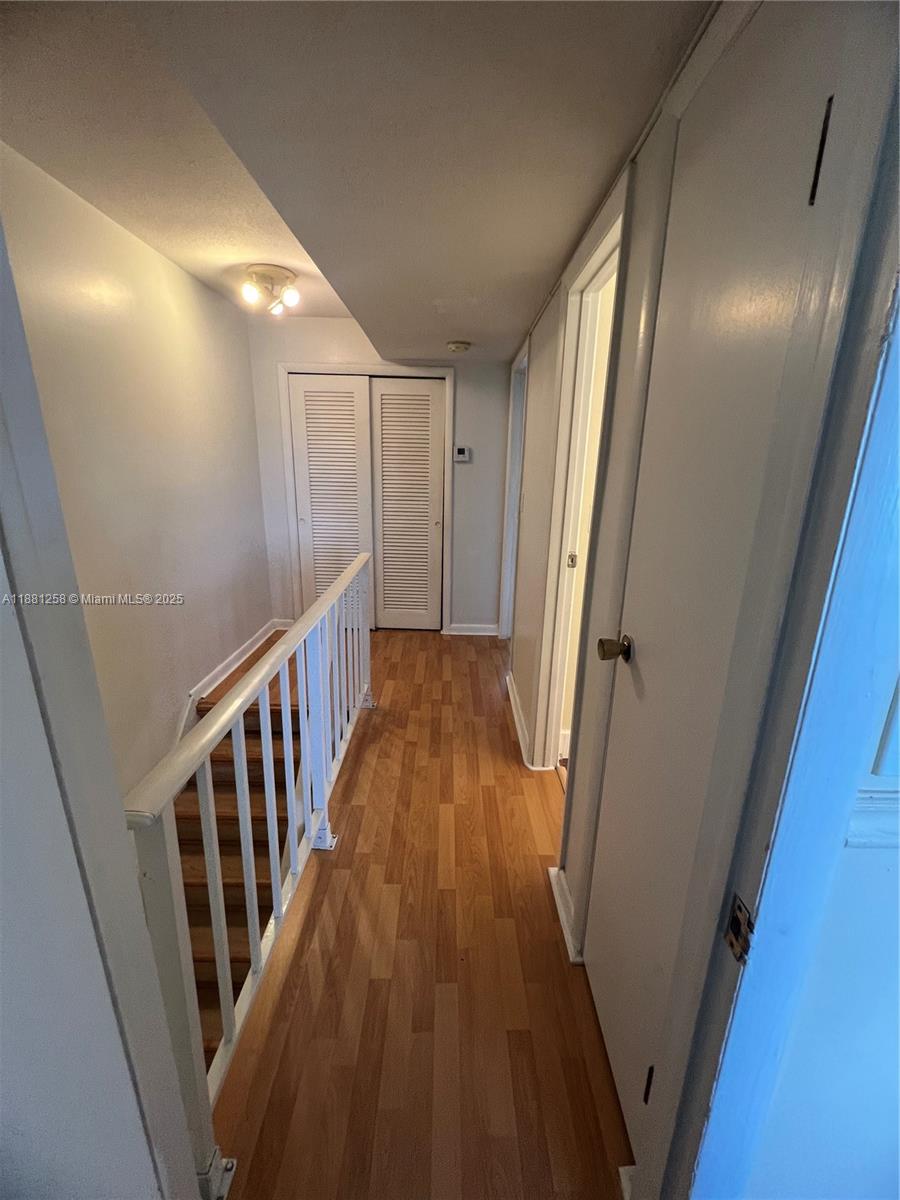 KENDALE LK TOWNHOUSE COND - Residential Lease