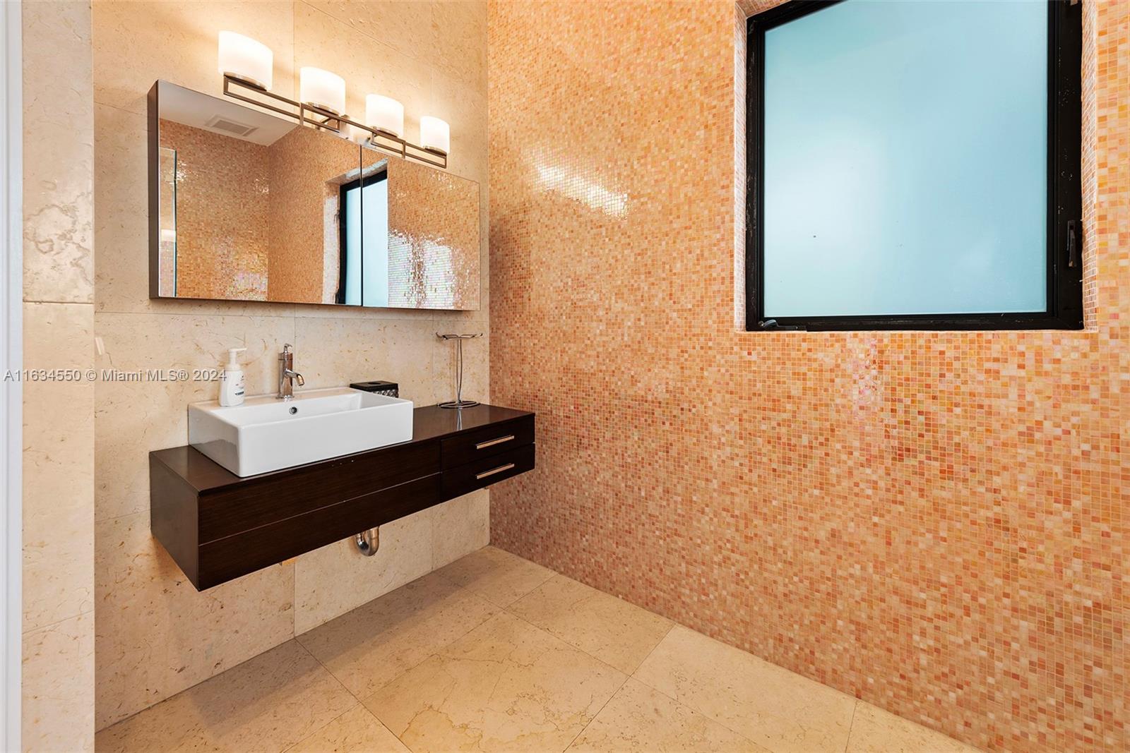 C GABLES RIVIERA SEC 12 - Residential