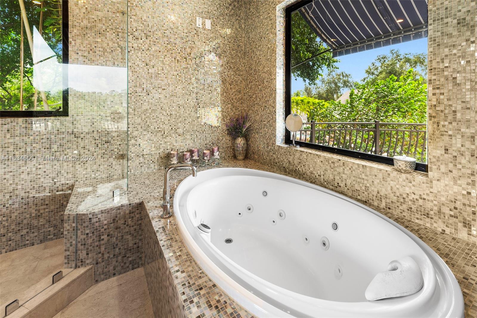 C GABLES RIVIERA SEC 12 - Residential