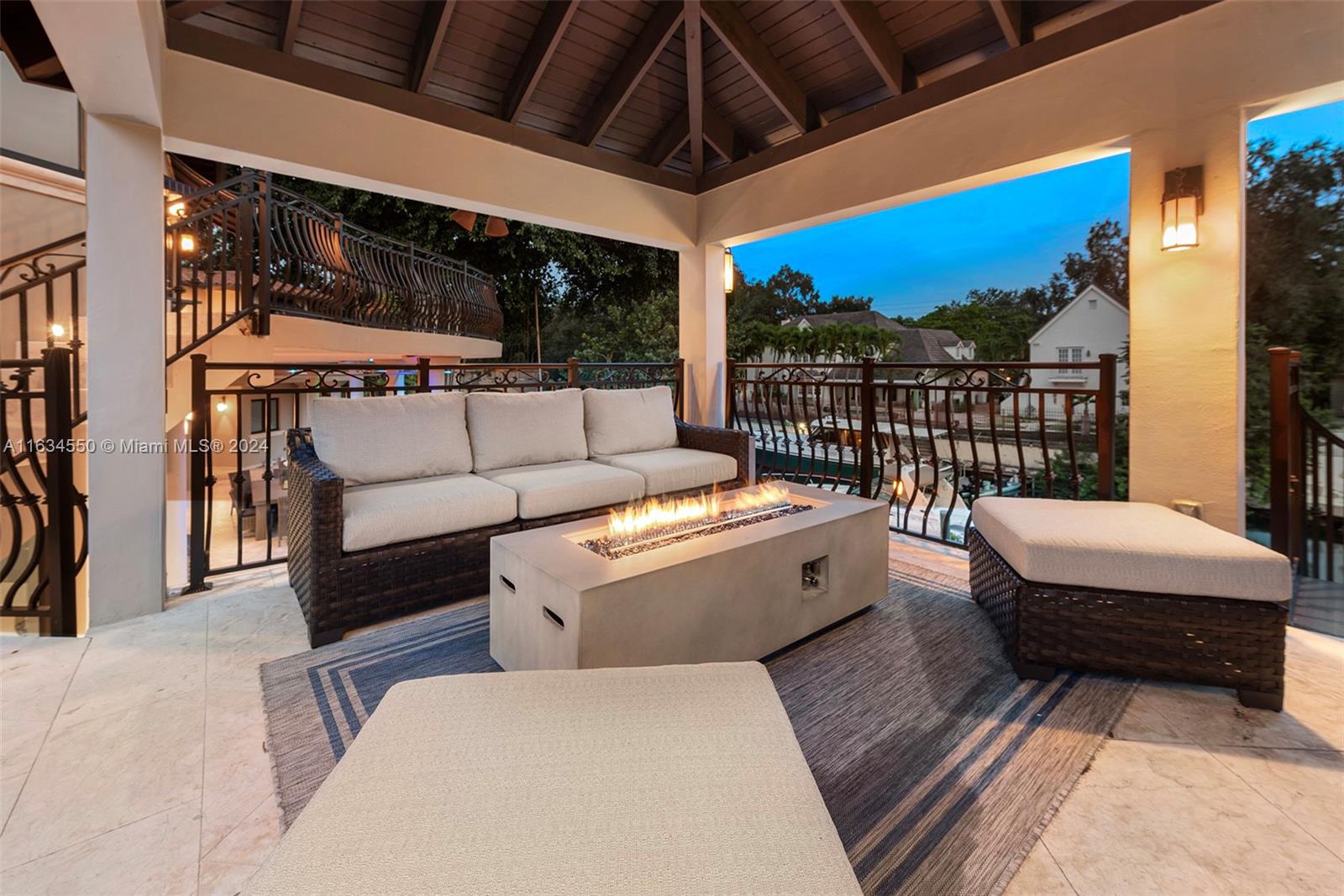 C GABLES RIVIERA SEC 12 - Residential