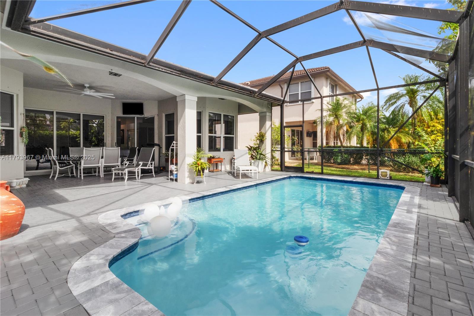 PASADENA AT PEMBROKE SHOR - Residential