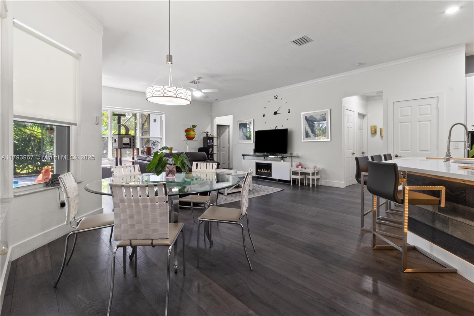 PASADENA AT PEMBROKE SHOR - Residential