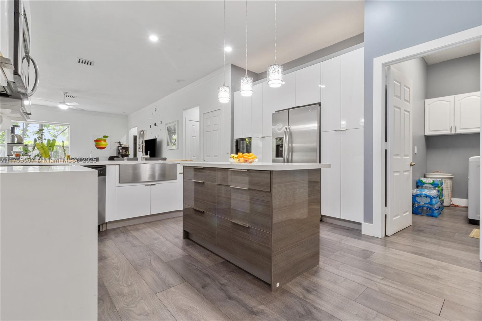 PASADENA AT PEMBROKE SHOR - Residential