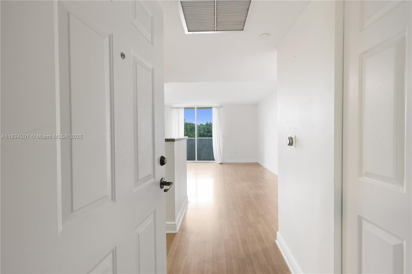 3000 Coral Way 513