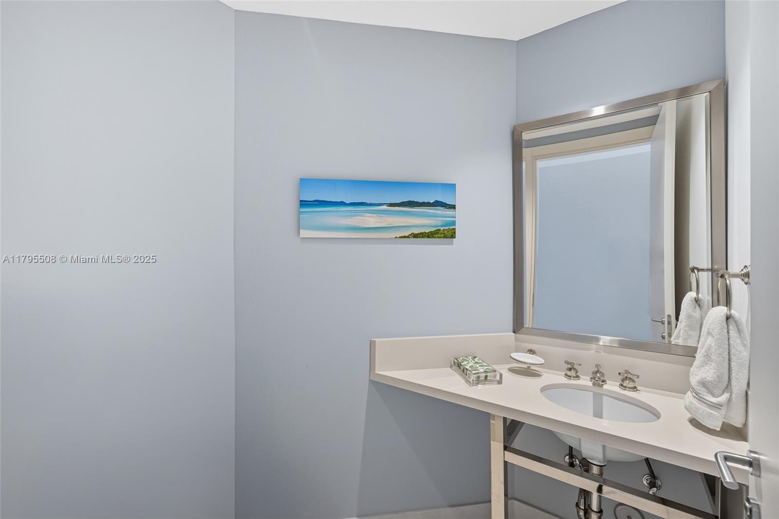 PALAZZO DEL MARE - Residential Lease