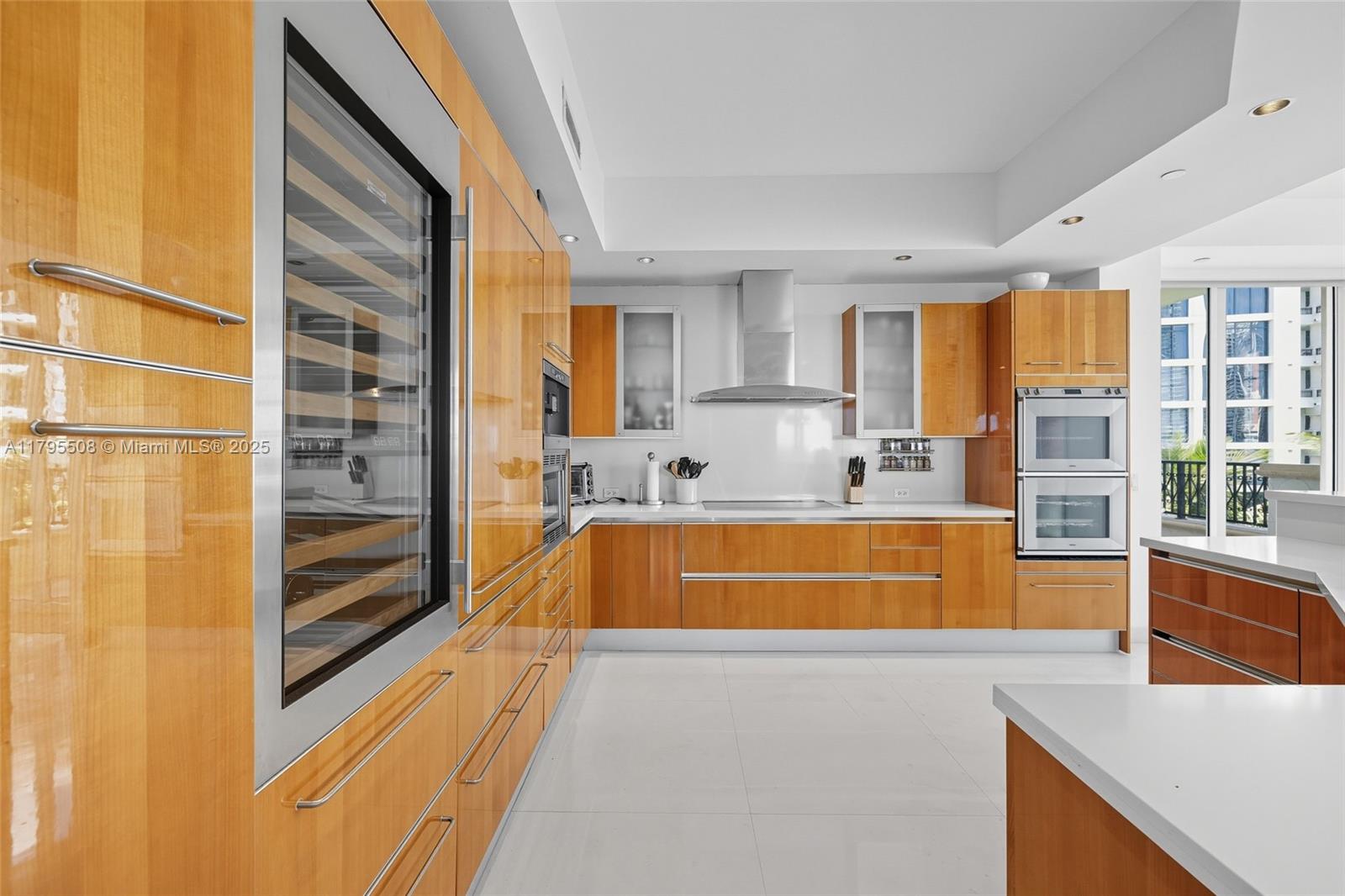 PALAZZO DEL MARE - Residential Lease