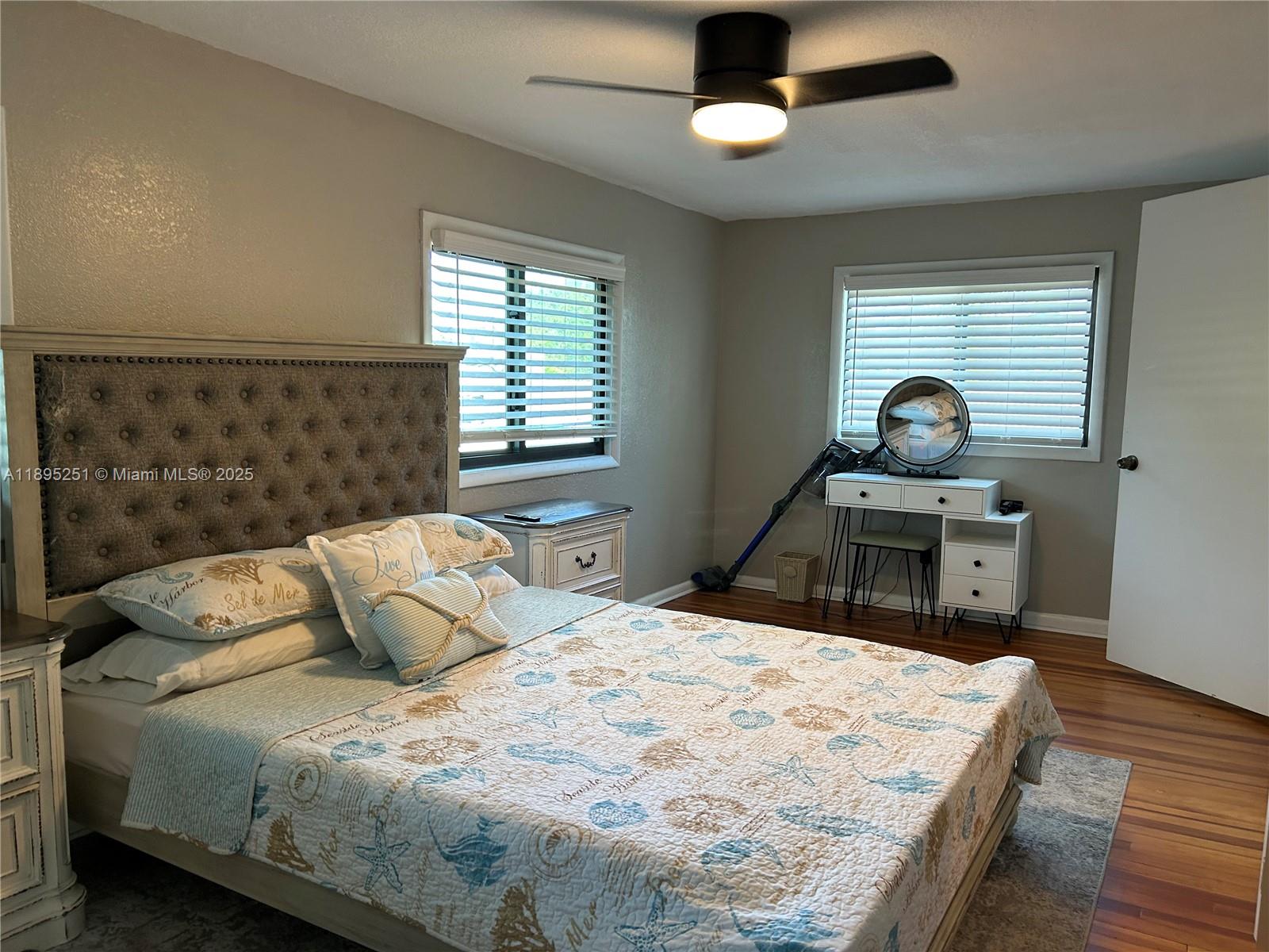 HOLLYWOOD - Residential Lease