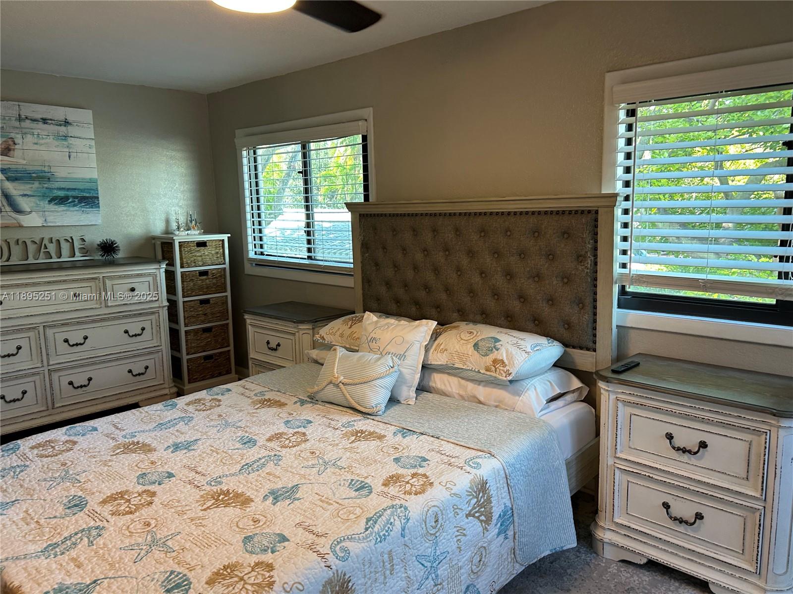 HOLLYWOOD - Residential Lease