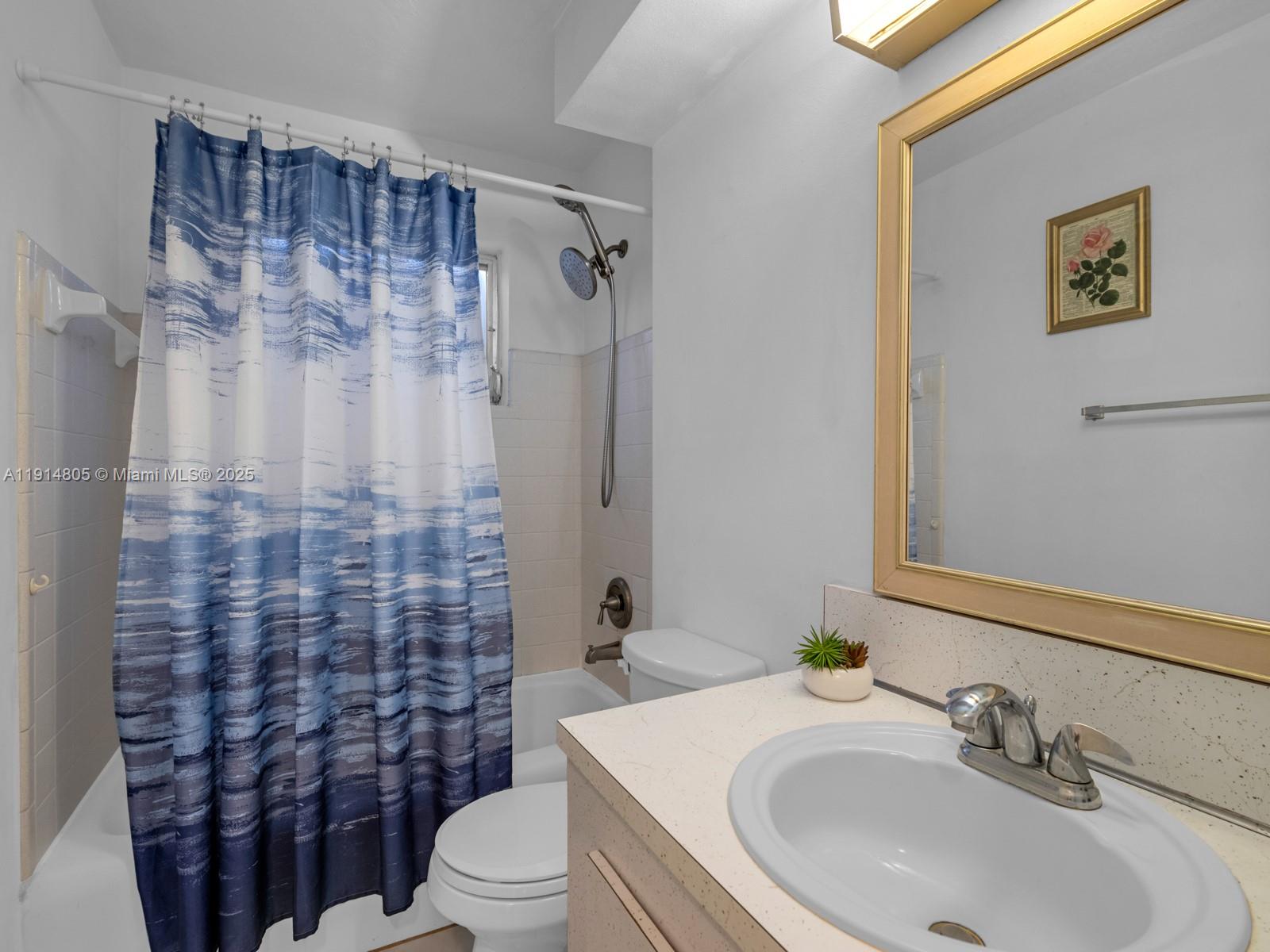 SUNRISE GOLF VILLAGE SECO - Residential