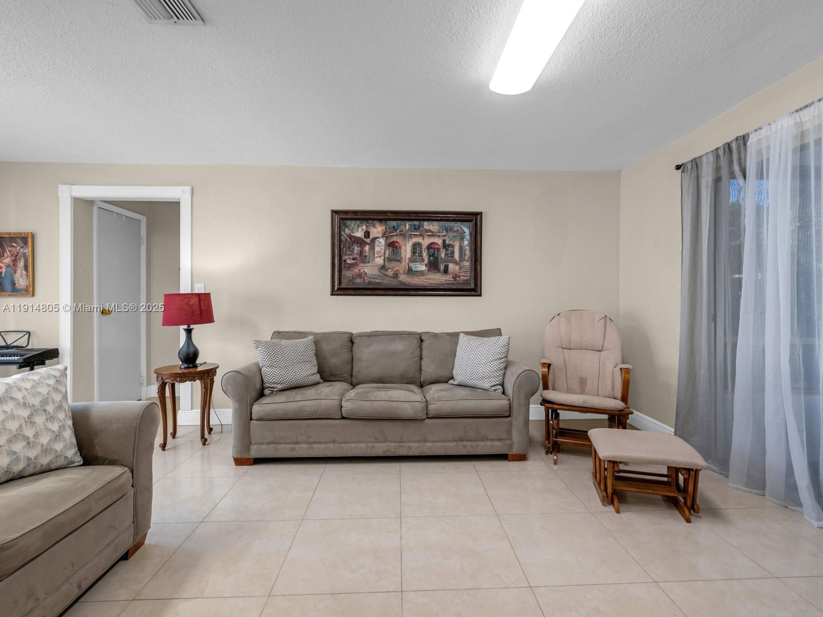 SUNRISE GOLF VILLAGE SECO - Residential