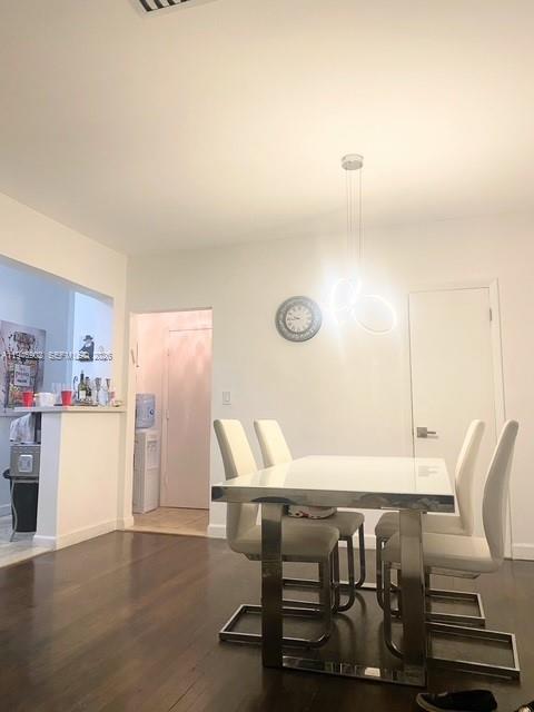 BAY DRIVE CONDO - Residential