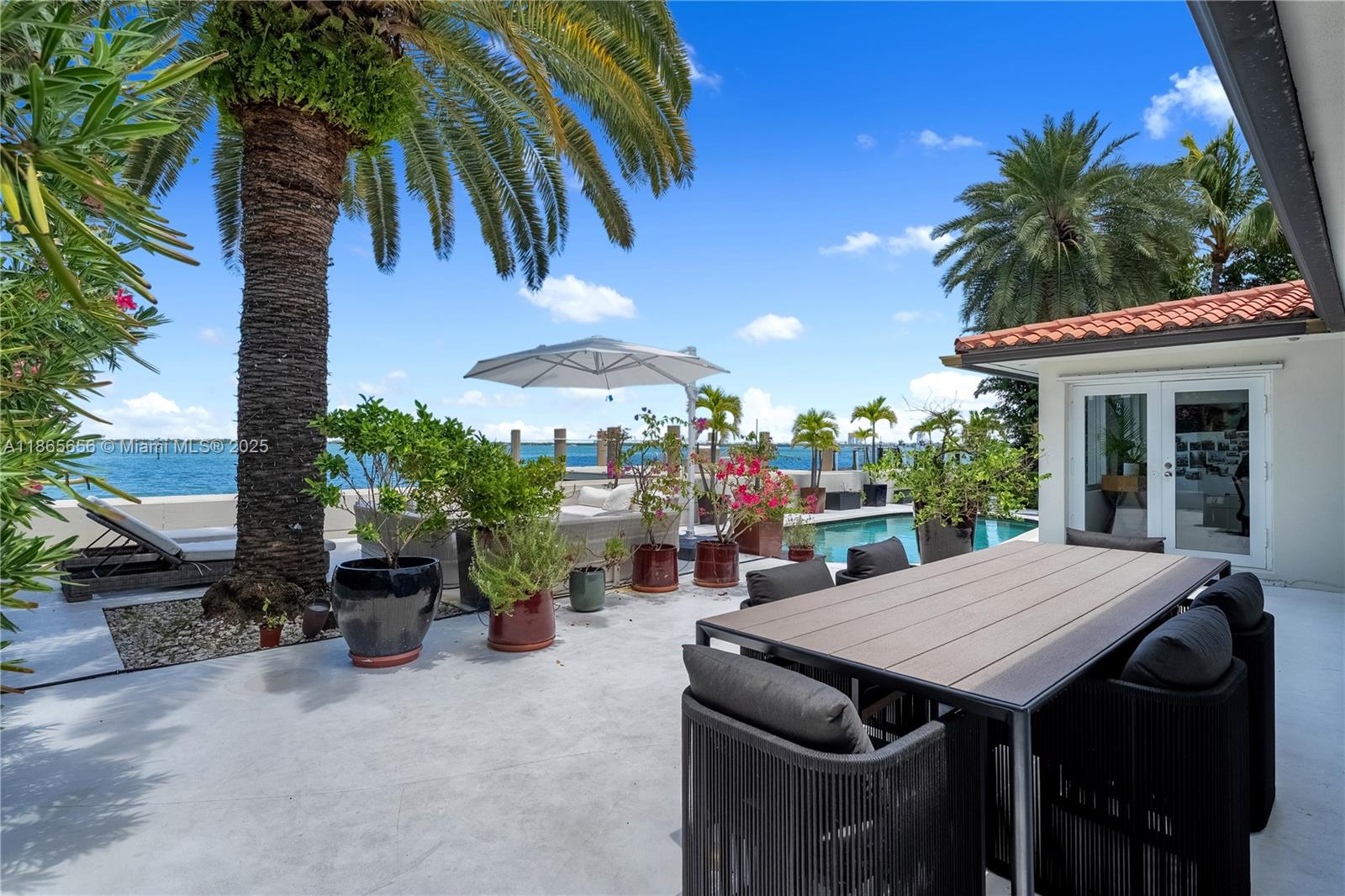 BISCAYNE ISL - Residential