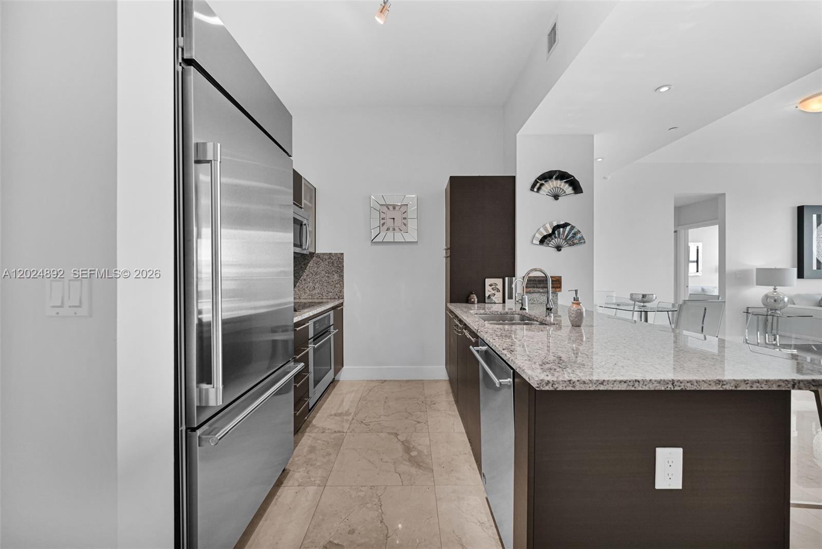 950 Brickell Bay Dr 4204