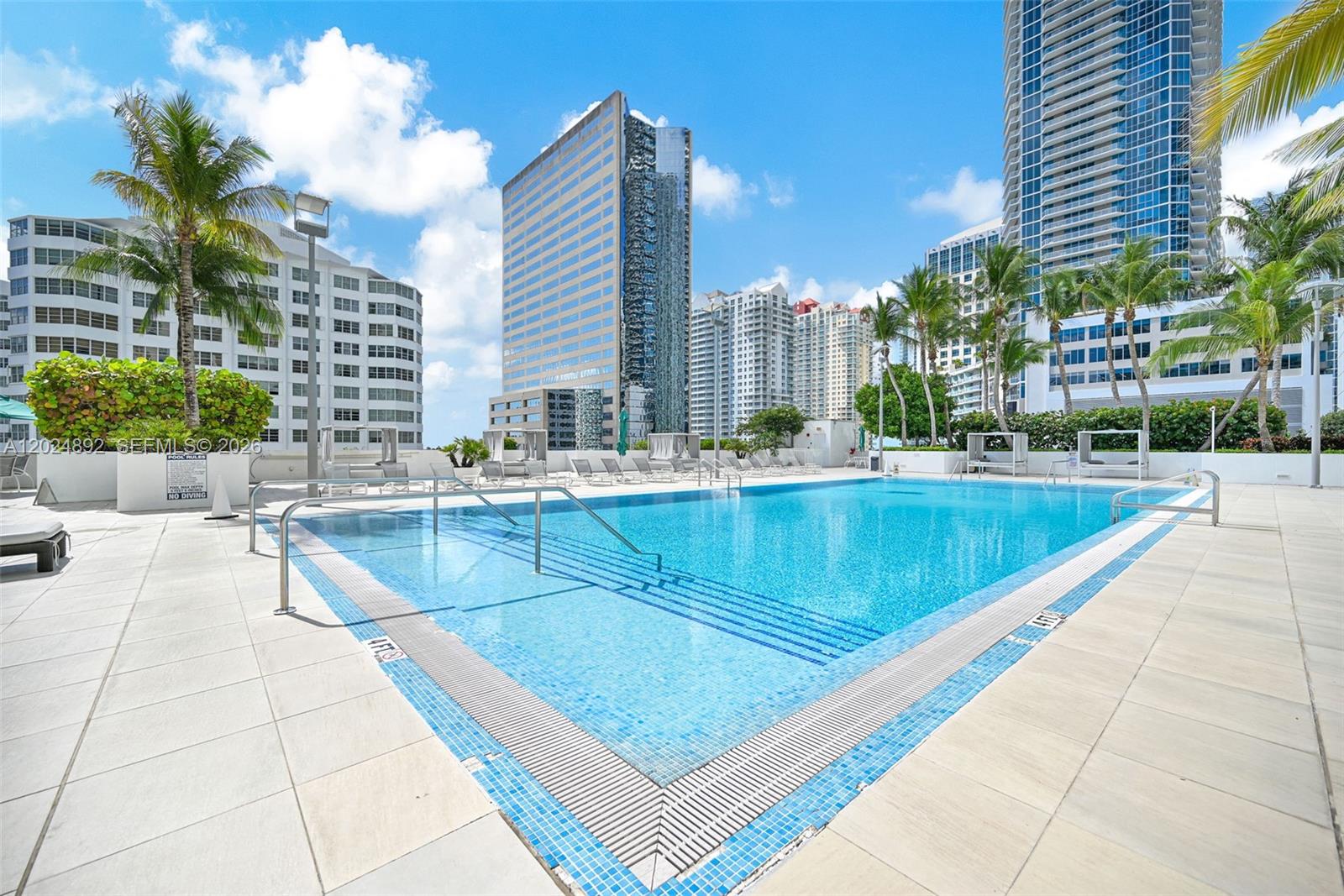 THE PLAZA 851 BRICKELL CO - Residential