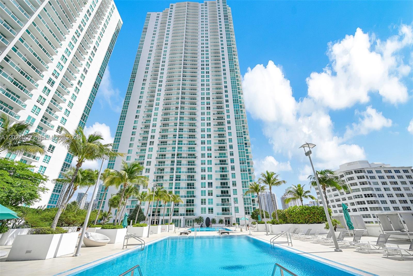 THE PLAZA 851 BRICKELL CO - Residential