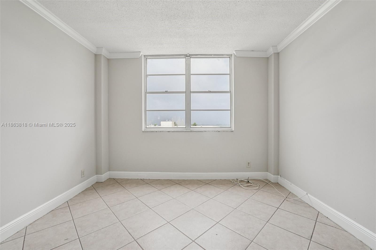 ISLAND PLACE AT NORTH BAY - Residential