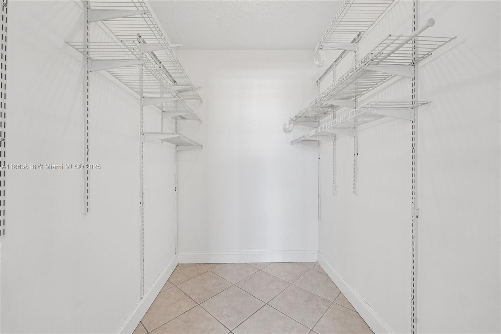 ISLAND PLACE AT NORTH BAY - Residential