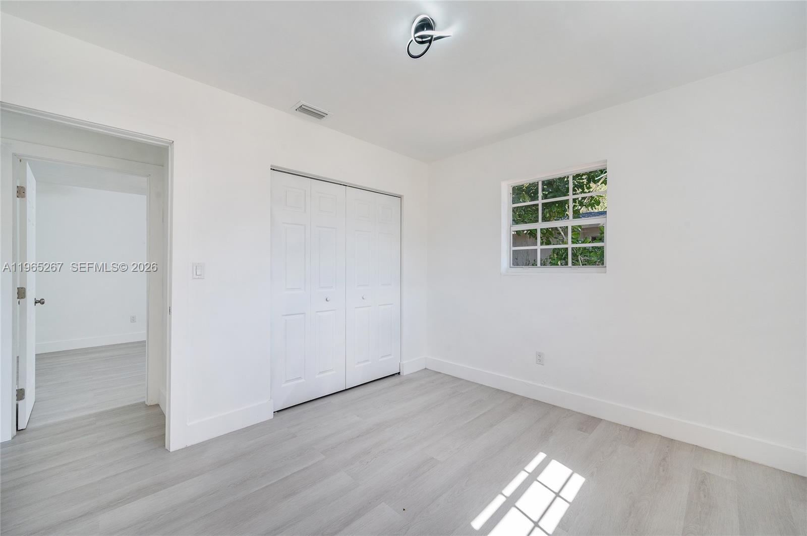 MYRTLE GROVE - Residential