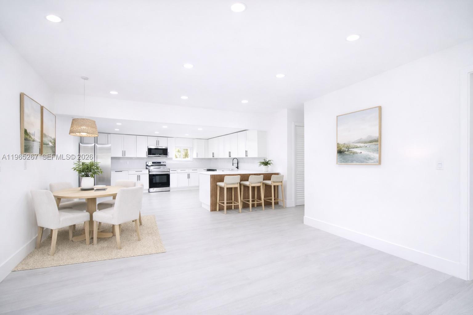 MYRTLE GROVE - Residential