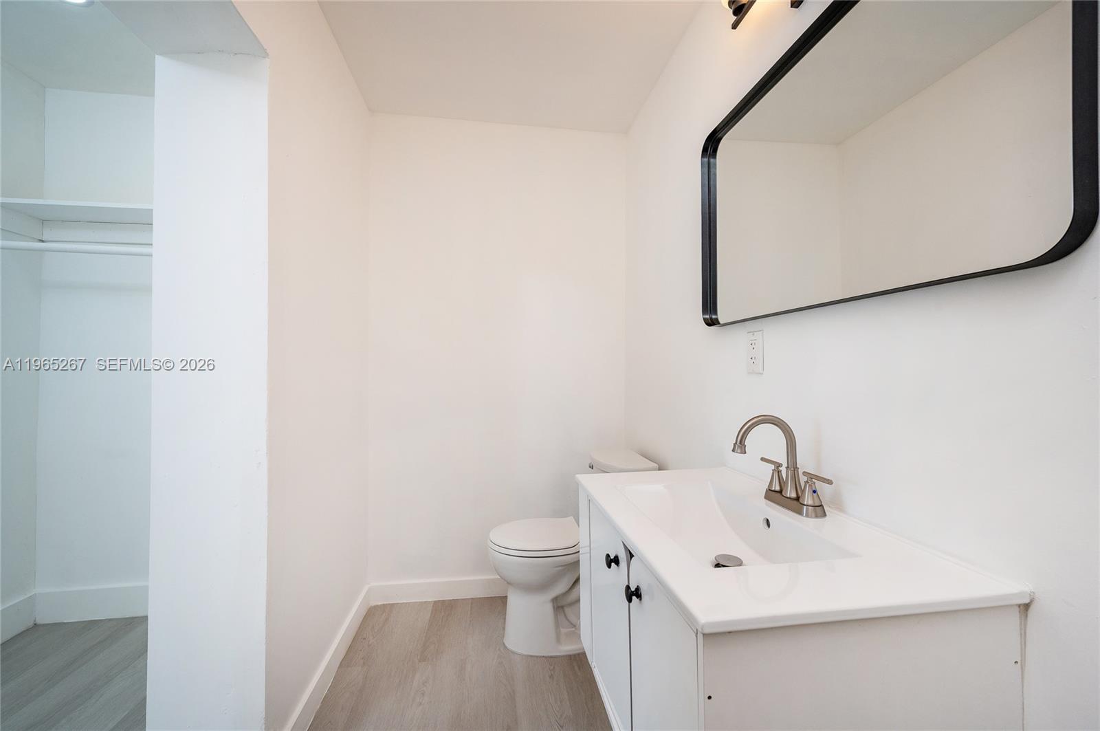 MYRTLE GROVE - Residential