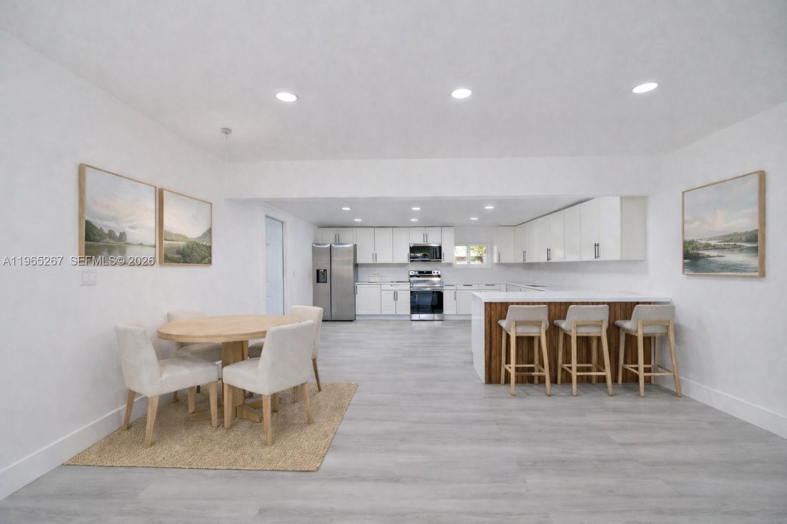 MYRTLE GROVE - Residential