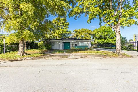 16190 NE 11th Ct North Miami Beach FL 33162