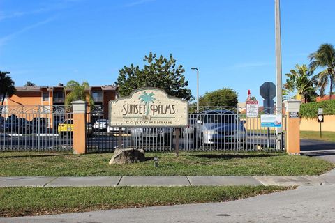 9441 SW 76th St V33 Miami FL 33173