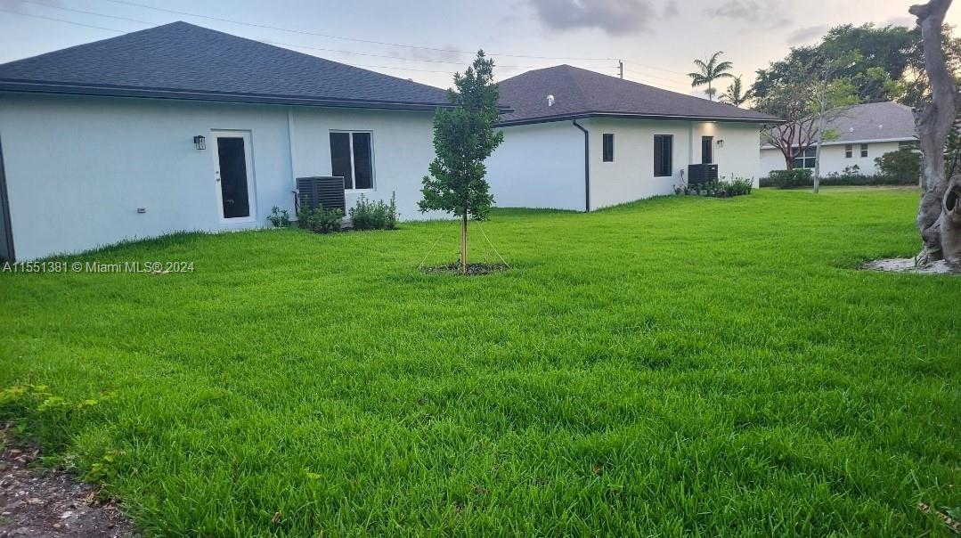 LAFAYETTE HOMESITES - Residential